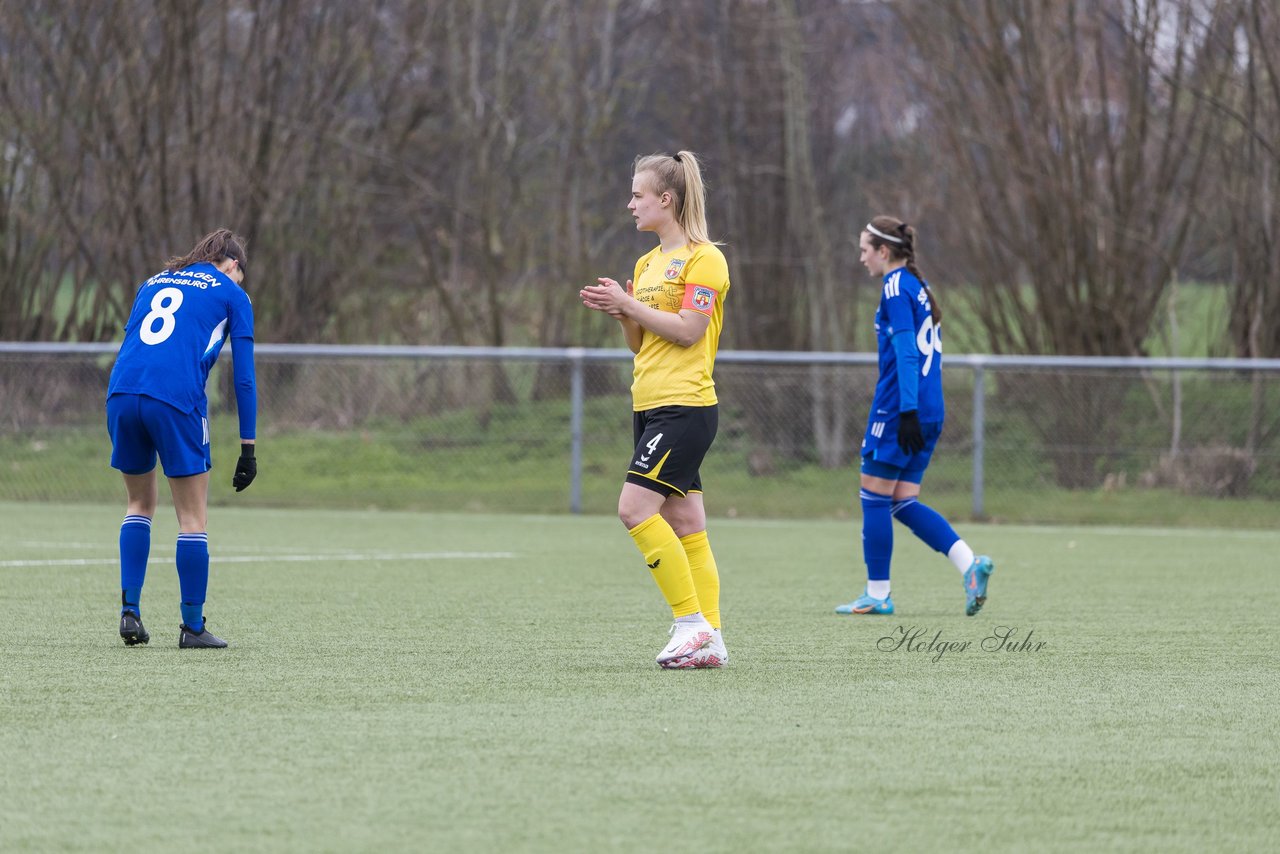 Bild 457 - F SSC Hagen Ahrensburg - SV Frisia Risum-Lindholm : Ergebnis: 1:2